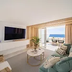 Casa Perseida * Тиас
